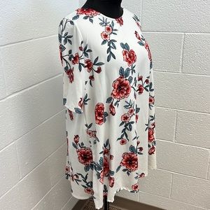 BOGO 🆓 Agnes & Dora boutique womens white floral stretchy shirt size XL